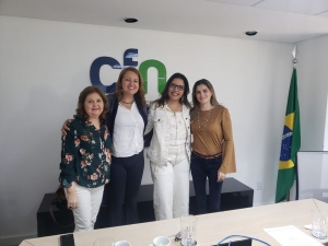 Da esquerda para a direita: Nancy de Araújo Aguiar, Rita de Cássia Ferreira Frumento, Darlene Roberta Ramos e Elisabeth Chiari Rios Neto, na sede do CFN em Brasília. 