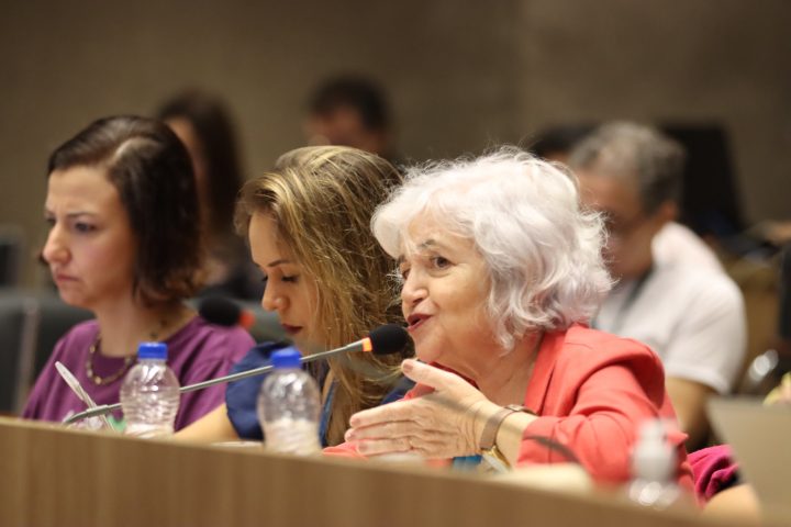 CNS destaca saúde da mulher e impactos da reforma tributária na alimentação