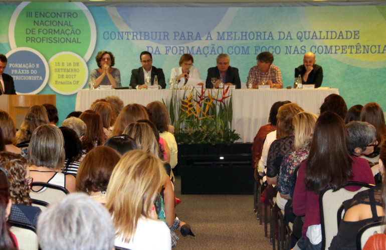 Conheça os critérios para avaliar os cursos de Nutrição Conheça os critérios para avaliar os cursos de Nutrição