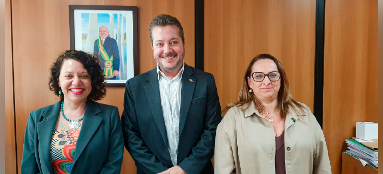 CFN debate formação em Nutrição em reunião com o Ministério da Educação CFN debate formação em Nutrição em reunião com o Ministério da Educação