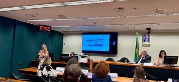 CFN apresenta propostas para enfrentar a obesidade durante audiência pública na Câmara dos Deputados